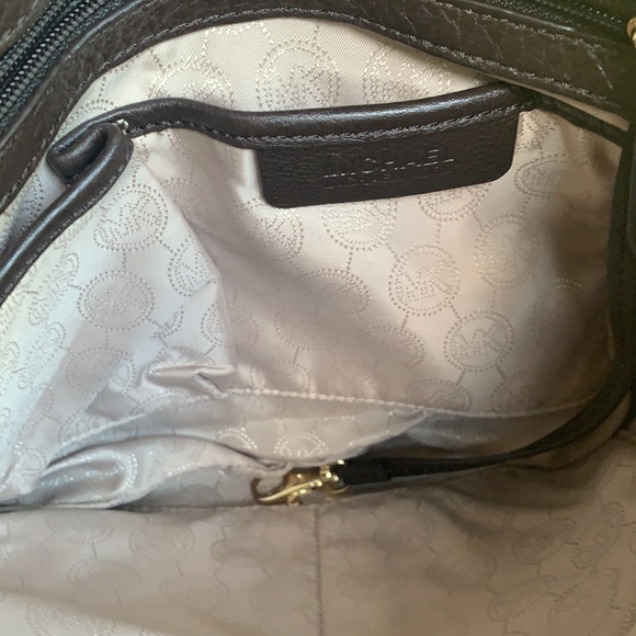 Micheal Kors - Picture 5 of 6